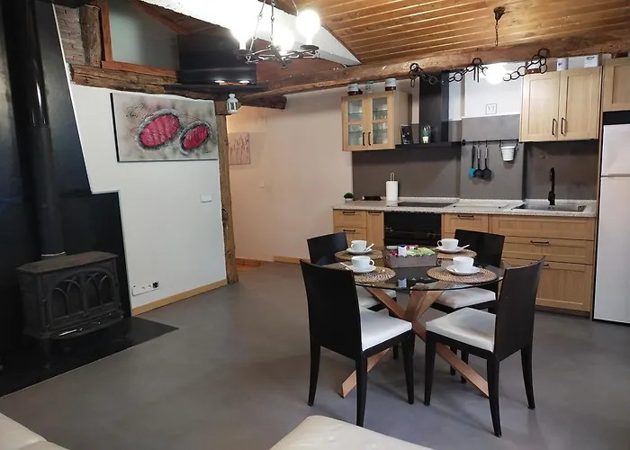 Antzomendi Apartment